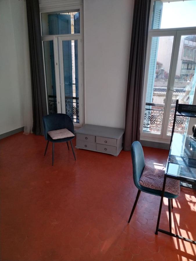 Quartier Des Createurs "La Plaine Cours Julien" Chambre Privee Dans Appartement Menage Frequent Des Parties Commune Marseille Eksteriør billede